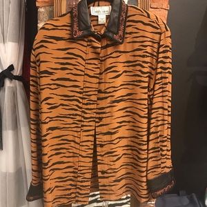 Tiger Pattern Leather Collar Button Down